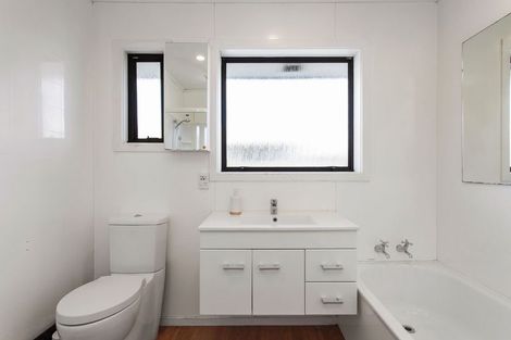 Photo of property in 81 Cotswold Avenue, Bishopdale, Christchurch, 8053