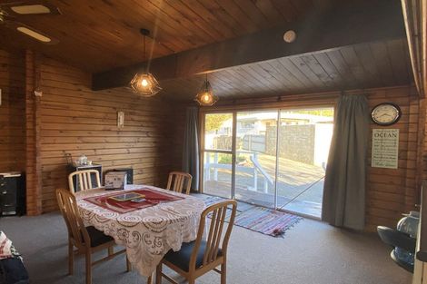 Photo of property in 159a Waikawa Road, Picton, 7220