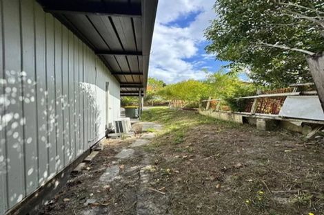 Photo of property in 1/60a View Road, Henderson, Auckland, 0612