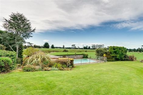 Photo of property in 1025 Aorangi Road, Maraekakaho, Hastings, 4171
