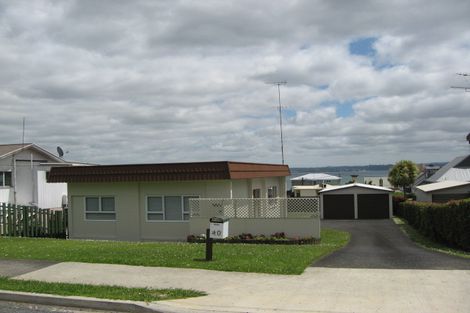 Photo of property in 40 De Luen Avenue, Tindalls Beach, Whangaparaoa, 0930