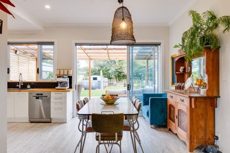 Photo of property in 24 Tararua Street, Pahiatua, 4910