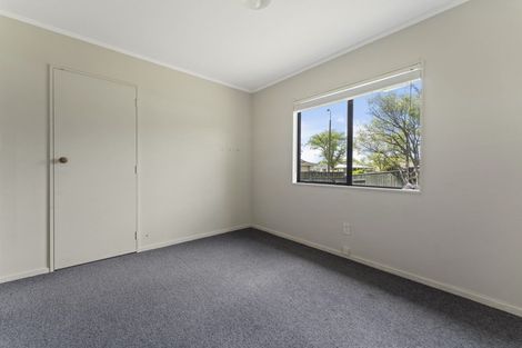 Photo of property in 12 Delta Place, Milson, Palmerston North, 4414