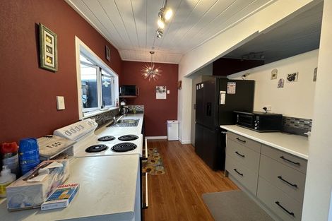 Photo of property in 59 Patu-kukupa Street, Manaia, 4612