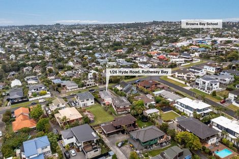 Photo of property in 1/26 Hyde Road, Rothesay Bay, Auckland, 0630