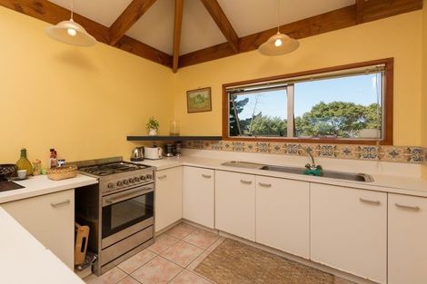 Photo of property in 250 Paroa Bay Road, Russell, 0272