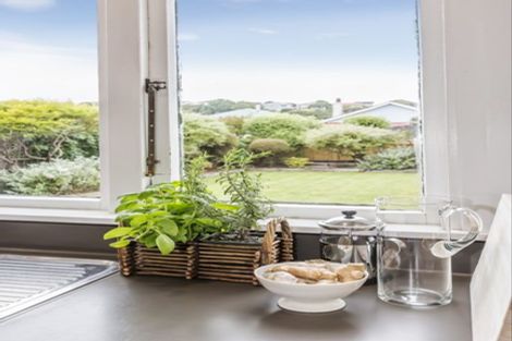 Photo of property in 33 Te Whiti Street, Kilbirnie, Wellington, 6022