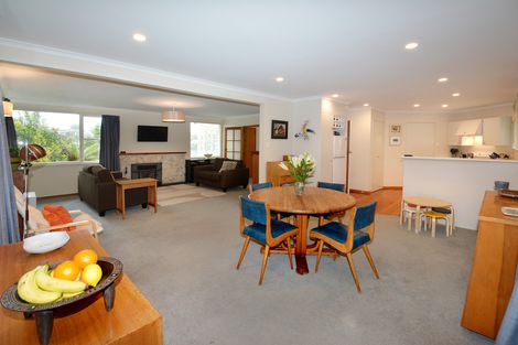 Photo of property in 15 Pioneer Crescent, Helensburgh, Dunedin, 9010