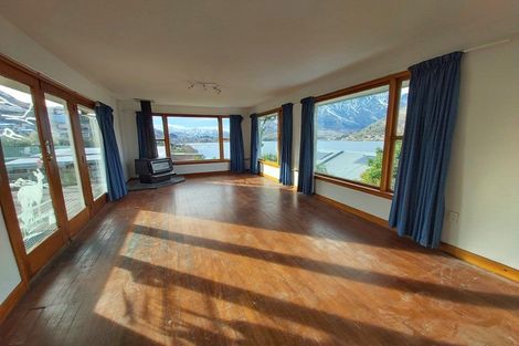 Photo of property in 689 Frankton Road, Queenstown, 9300