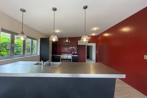 Photo of property in 657 Beach Road, Rothesay Bay, Auckland, 0630