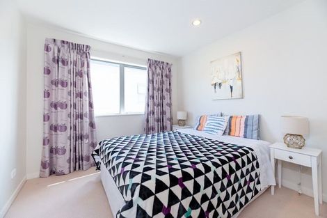 Photo of property in 38a Mark Edward Drive, Half Moon Bay, Auckland, 2012