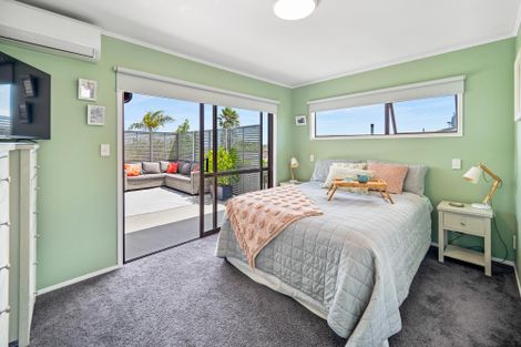 Photo of property in 45 Marendellas Drive, Bucklands Beach, Auckland, 2014