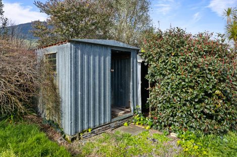 Photo of property in 21 Hikutaia Street, Te Aroha, 3320