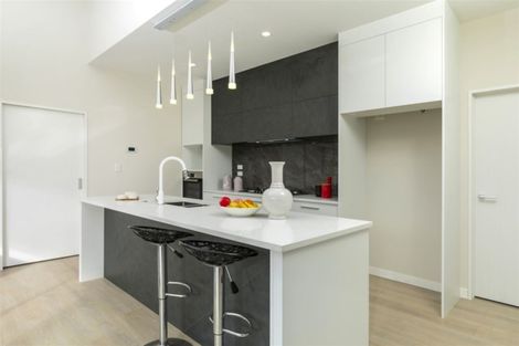 Photo of property in 39 Fruitlands Road, Kumeu, 0810