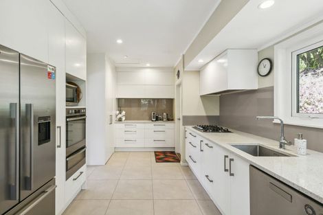 Photo of property in 53 Makara Road, Karori, Wellington, 6012