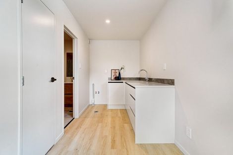 Photo of property in 83 Tahuhu Road, Mount Wellington, Auckland, 1062