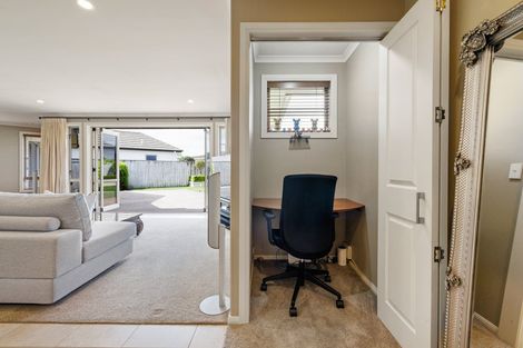 Photo of property in 14 The Peninsula, Huntington, Hamilton, 3210