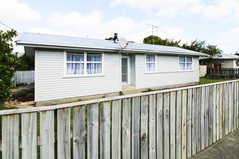 Photo of property in 22 Hardie Grove, Featherston, 5710