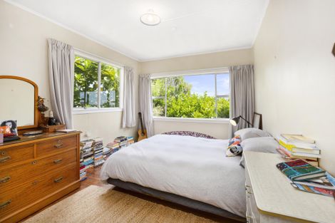 Photo of property in 8a Government Road, Raglan, 3225