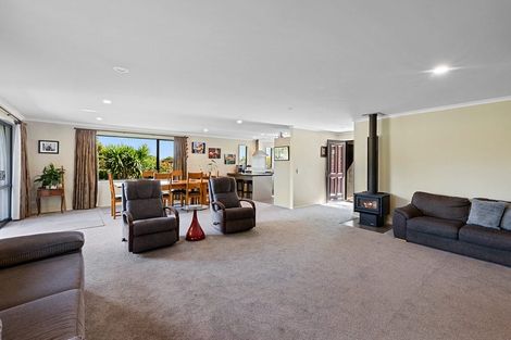 Photo of property in Olsen Street, Egmont Village, Inglewood, 4386