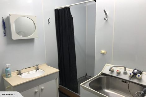 Photo of property in 16 Toru Street, Lyall Bay, Wellington, 6022