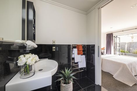 Photo of property in 7a Florence Avenue, Palmerston North, 4414