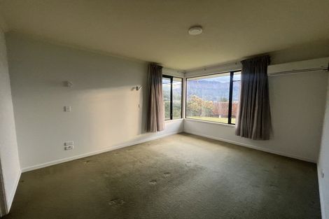 Photo of property in 3 Briar Bank Drive, Wanaka, 9305