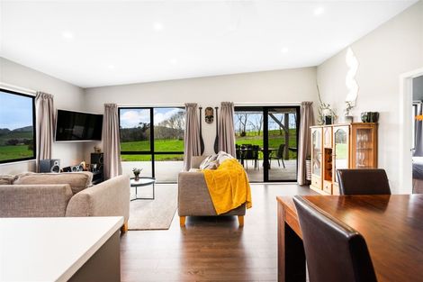 Photo of property in 887 Three Mile Bush Road, Ruatangata West, Kamo, 0185