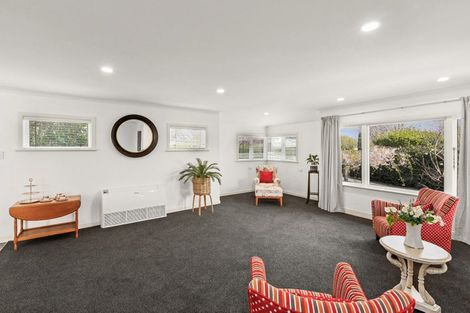 Photo of property in 72 Te Aute Road, Havelock North, 4130