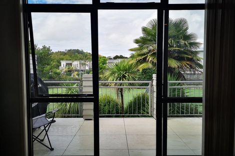 Photo of property in The Grange, 42/92 Bush Road, Albany, Auckland, 0632