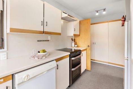 Photo of property in 2/9 Ludecke Place, Sockburn, Christchurch, 8042