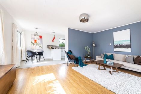 Photo of property in 30 Silverstone Place, Henderson, Auckland, 0612