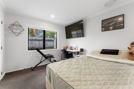 Photo of property in 5 Golf Vue Place, Castlecliff, Whanganui, 4501