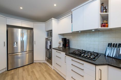 Photo of property in 14 Park Rise, Campbells Bay, Auckland, 0630
