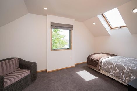 Photo of property in 41 Strowan Road, Strowan, Christchurch, 8052