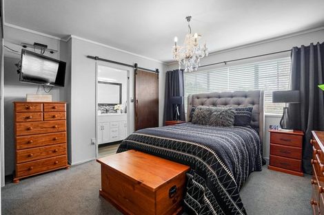 Photo of property in 7 Knightsbridge Place, Dinsdale, Hamilton, 3204