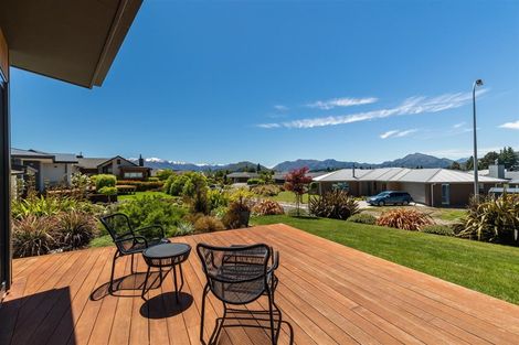 Photo of property in 8 Turnbull Crescent, Wanaka, 9305