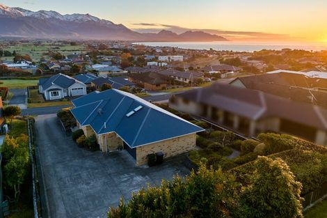 Photo of property in 19 Fyffe Avenue, Kaikoura, 7300
