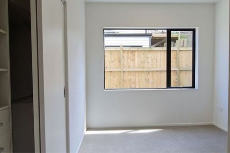 Photo of property in 20a Crestview Rise, Papakura, 2110