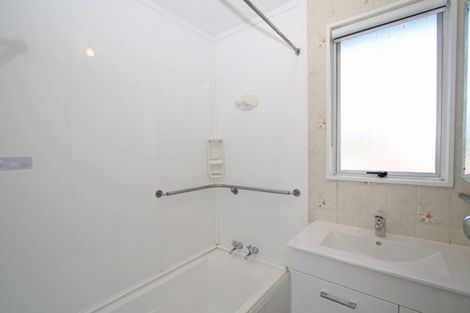 Photo of property in 2/47 South Road, Blagdon, New Plymouth, 4310