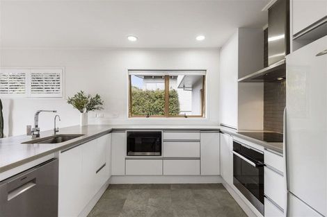 Photo of property in 127 Mellons Bay Road, Mellons Bay, Auckland, 2014