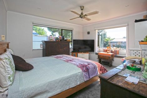 Photo of property in 5 Kauri Place, Tairua, 3508