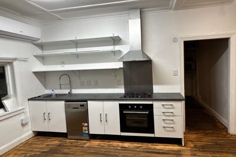 Photo of property in 56 Raroa Road, Kelburn, Wellington, 6012