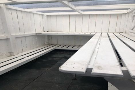 Photo of property in 1/125a Birkdale Road, Birkdale, Auckland, 0626