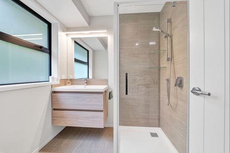 Photo of property in 397a Tukapa Street, Hurdon, New Plymouth, 4310