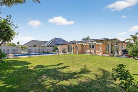 Photo of property in 56 Matemuri Drive, Papamoa Beach, Papamoa, 3118