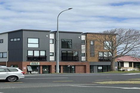 Photo of property in 7/148 Lincoln Road, Henderson, Auckland, 0610