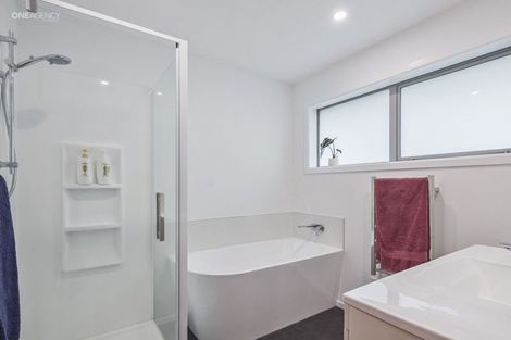 Photo of property in 15 Chilton Drive, Mairehau, Christchurch, 8052