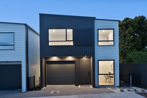 Photo of property in 28d Dellwood Avenue, Henderson, Auckland, 0612