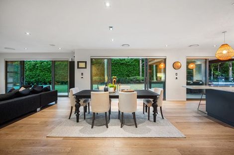 Photo of property in 181 Old North Road, Kumeu, 0892